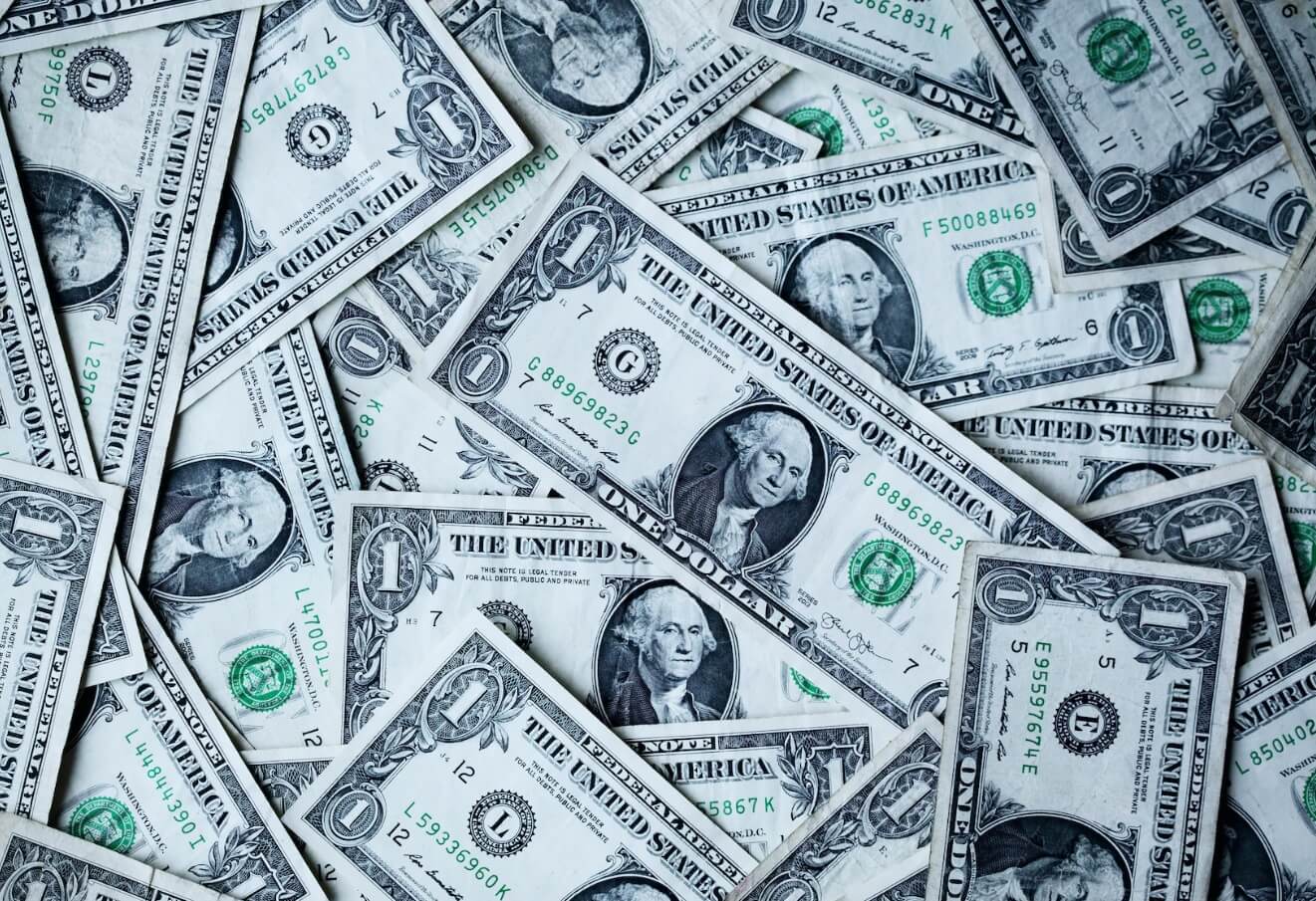 a bundle of USD